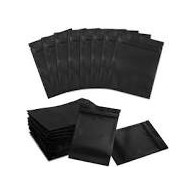 BOLSA P.E. NEGRA 20X25 GG 320 UV 2 Agujeros. 100ud. X 20 Paq.