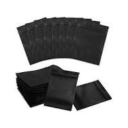 BOLSA P.E. NEGRA 20X25 GG 320 UV 2 Agujeros. 100ud. X 20 Paq.